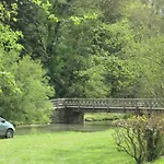 De Maitre Pannetier Bed and Breakfast *