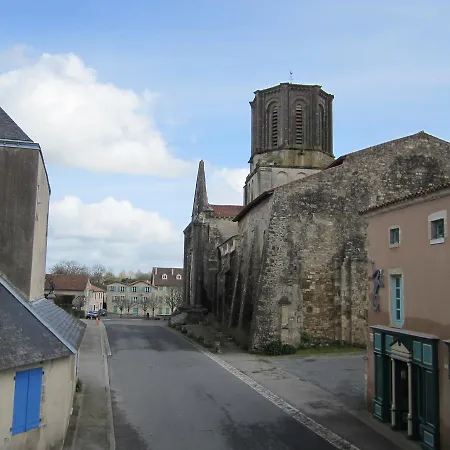 Couette-café De Maitre Pannetier *